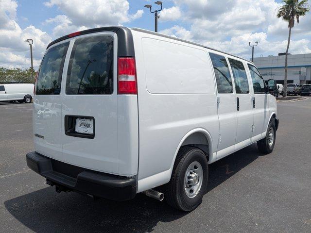 Photo of 2025 Summit White Chevrolet Express 2500