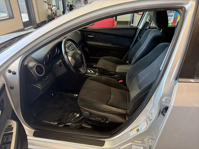 Photo of 2010 Brilliant Silver Mazda Mazda6