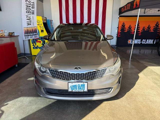Photo of 2016 Gray Kia Optima