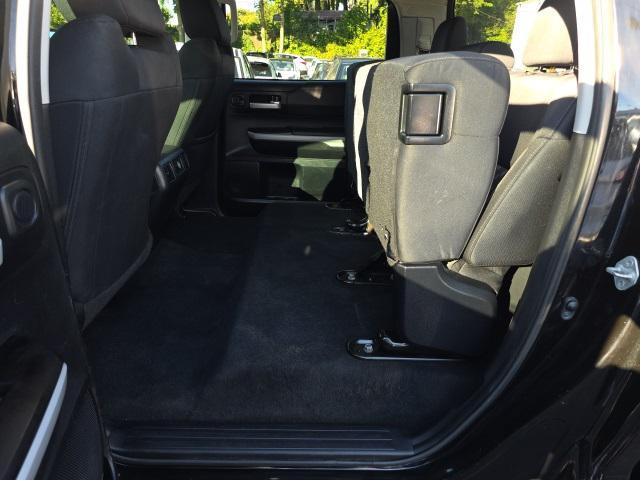 Photo of 2019 Midnight Black Metallic Toyota Tundra