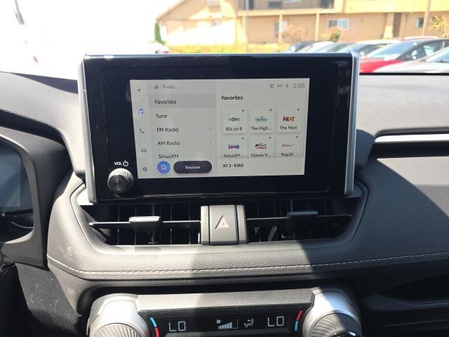 Photo of 2023 Silver Sky Metallic Toyota RAV4 Hybrid
