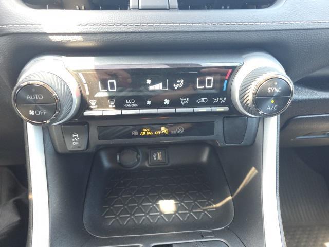 Photo of 2023 Silver Sky Metallic Toyota RAV4 Hybrid