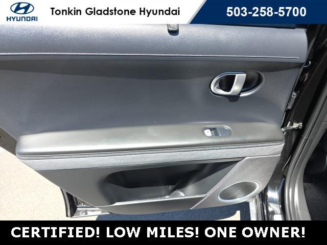 Photo of 2022 Phantom Black Hyundai IONIQ 5
