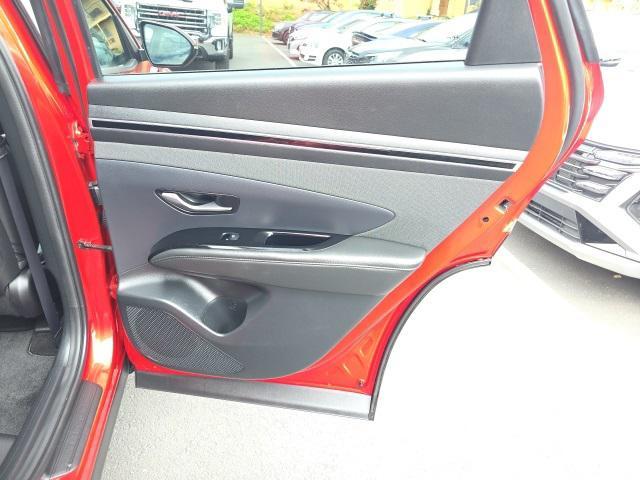 Photo of 2022 Red Metallic Hyundai TUCSON