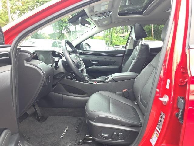 Photo of 2022 Red Metallic Hyundai TUCSON