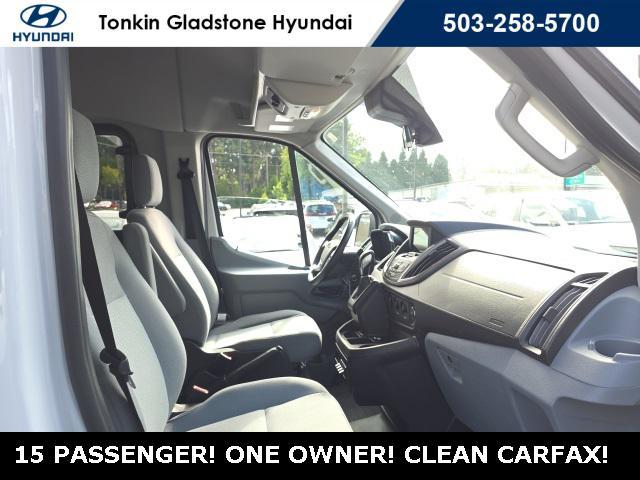 Photo of 2019 Oxford White Ford Transit-350