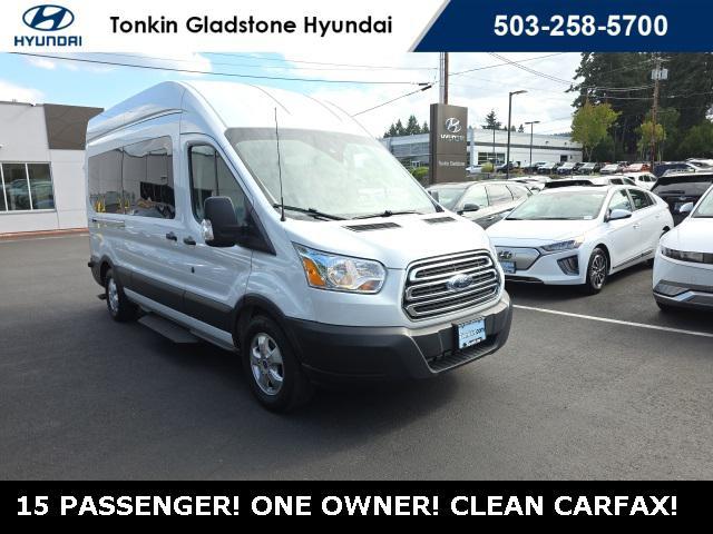 Photo of 2019 Oxford White Ford Transit-350