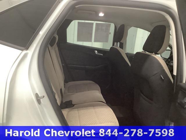 Photo of 2021 STAR WHITE METALLIC TRI-COAT Ford Escape