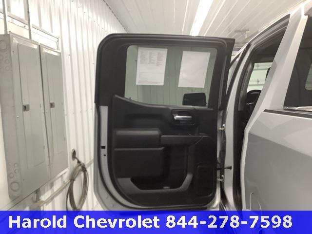 Photo of 2019 Silver Ice Metallic Chevrolet Silverado 1500