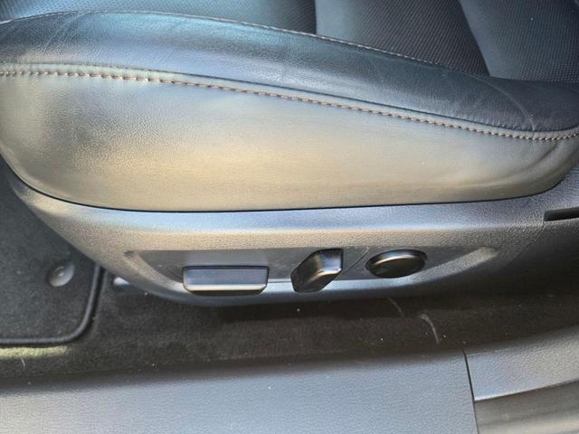 Photo of 2024 Machine Gray Metallic Mazda CX-30