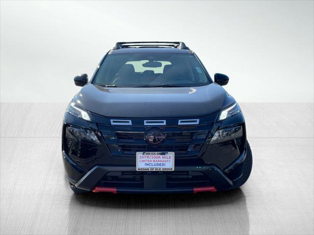Photo of 2025 Super Black Nissan Rogue