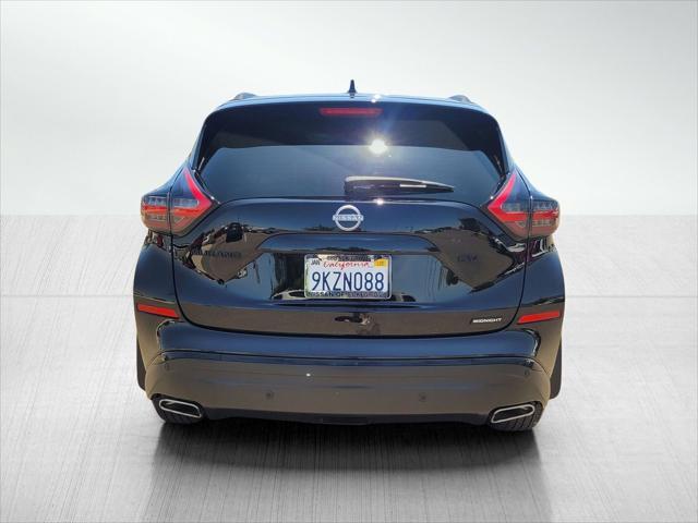Photo of 2023 Super Black Nissan Murano