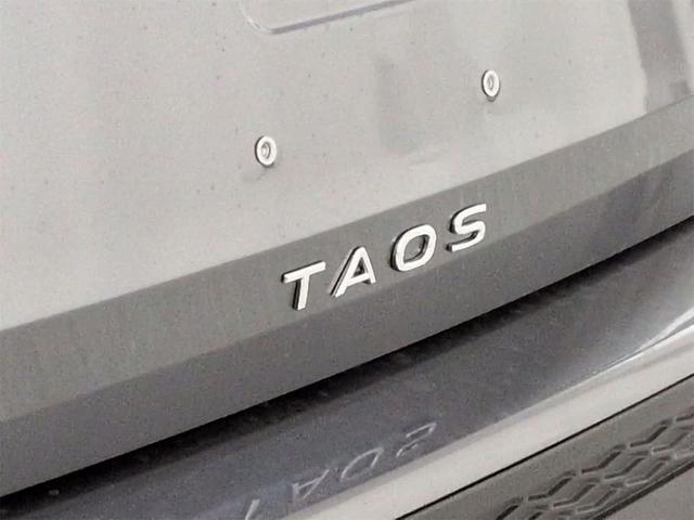 Photo of 2025 Platinum Gray Metallic Volkswagen Taos