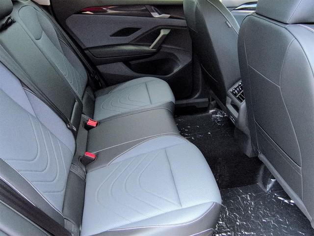 Photo of 2025 Deep Black Pearl Volkswagen Tiguan