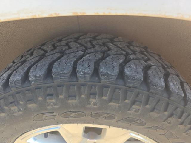 Photo of 2023 Iridescent Pearl Tricoat Chevrolet Tahoe