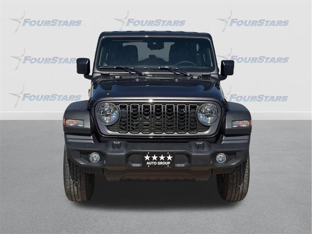 Photo of 2025 Granite Crystal Clearcoat Metallic Jeep Wrangler