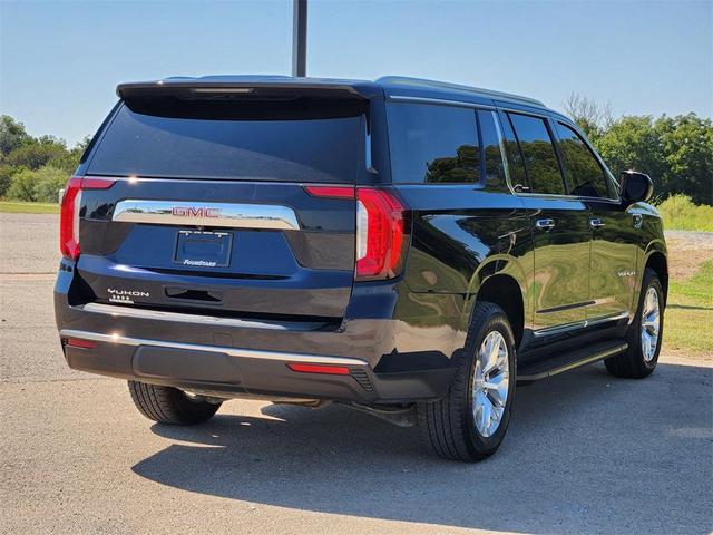 Photo of 2022 Midnight Blue Metallic GMC Yukon XL