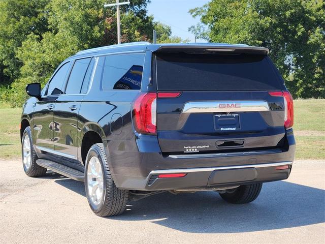 Photo of 2022 Midnight Blue Metallic GMC Yukon XL