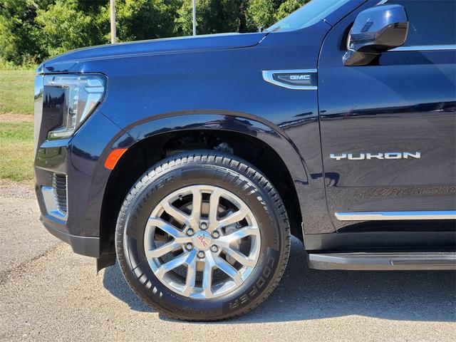 Photo of 2022 Midnight Blue Metallic GMC Yukon XL