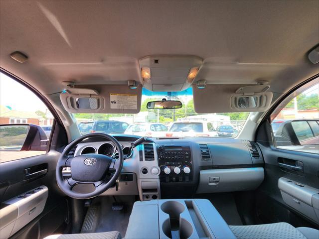 Photo of 2008 Red Toyota Tundra