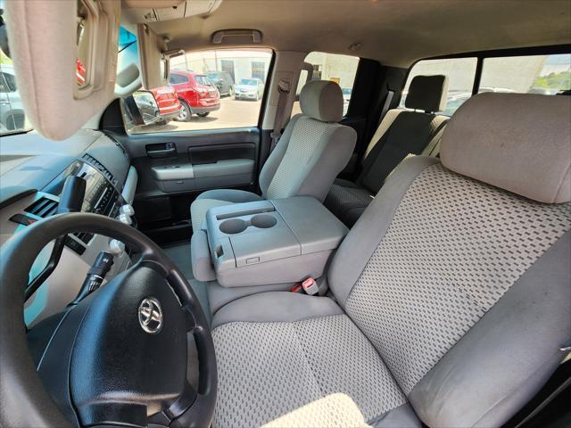 Photo of 2008 Red Toyota Tundra
