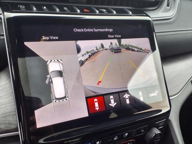 Photo of 2022 Ember Pearlcoat Jeep Grand Cherokee L