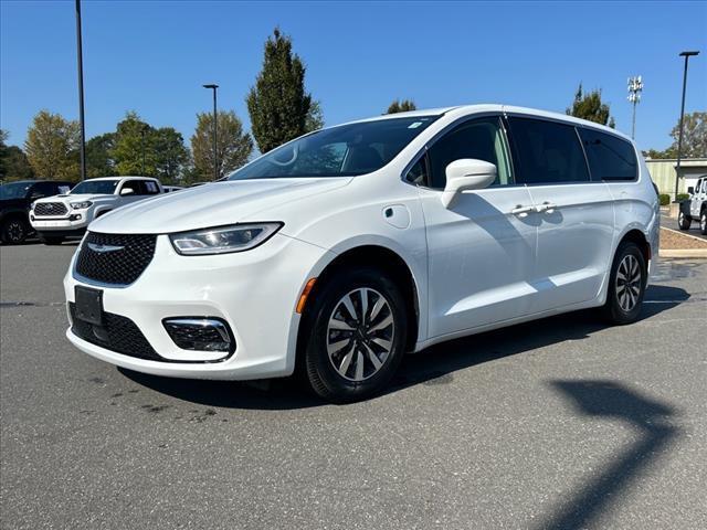 2022 Chrysler Pacifica Hybrid