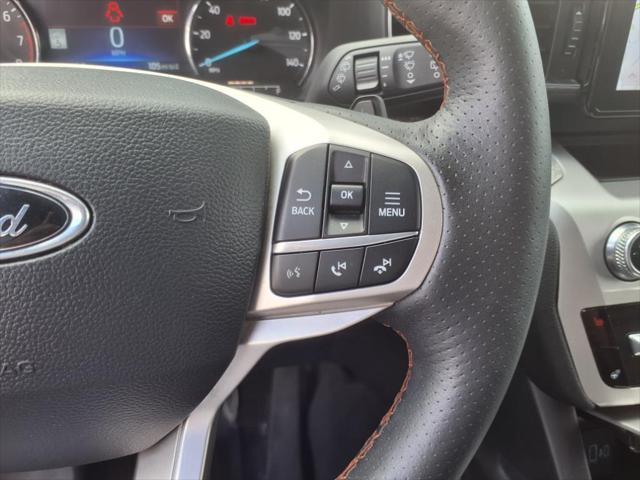 Photo of 2022 Carbonized Gray Metallic Ford Explorer