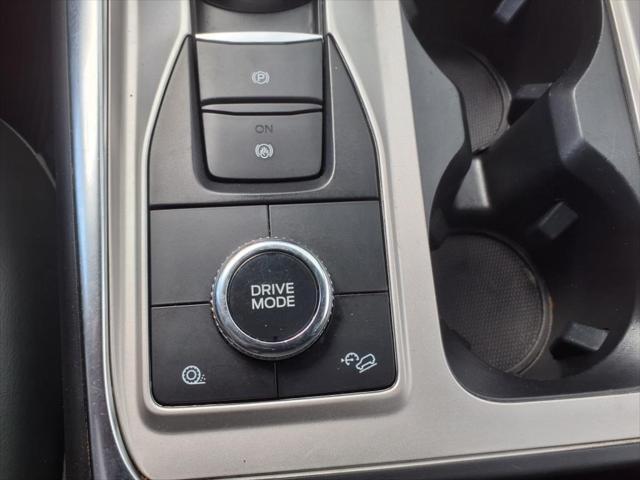 Photo of 2022 Carbonized Gray Metallic Ford Explorer