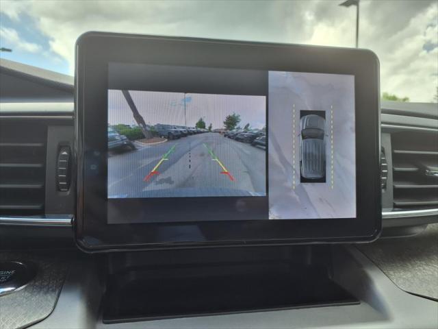 Photo of 2022 Carbonized Gray Metallic Ford Explorer