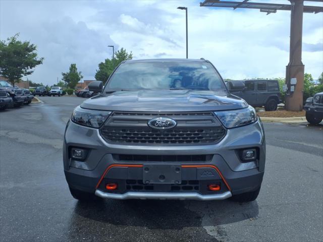 Photo of 2022 Carbonized Gray Metallic Ford Explorer