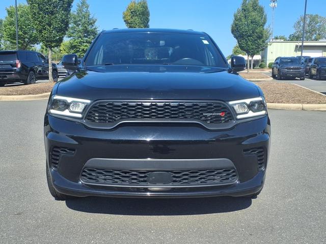 Photo of 2024 DB Black Clearcoat Dodge Durango