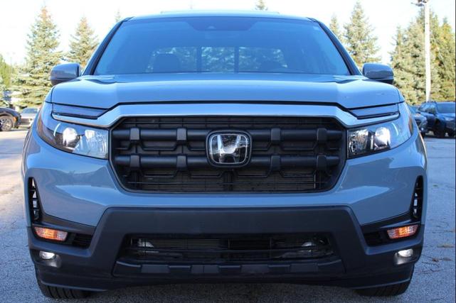 Photo of 2024 Gray Honda Ridgeline