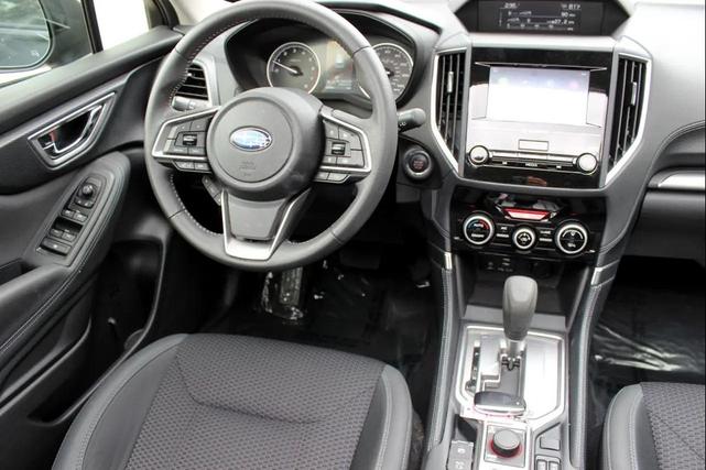 Photo of 2024 Crystal Black Silica Subaru Forester
