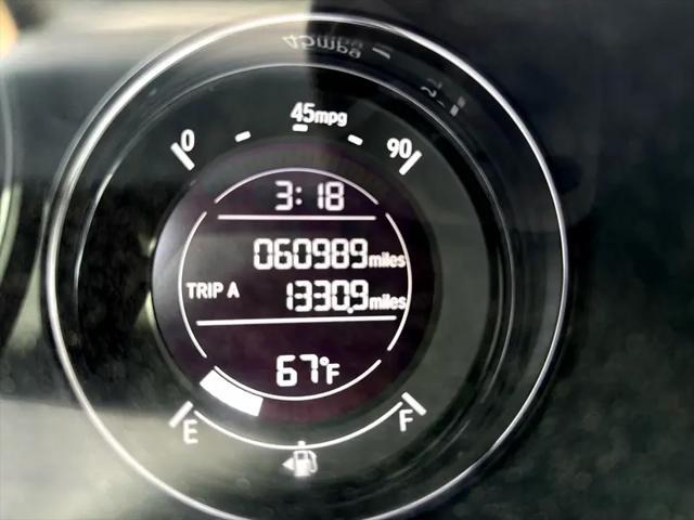 Photo of 2016 Deep Ocean Pearl Honda HR-V
