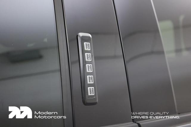 Photo of 2024 Carbonized Gray Metallic Ford F-250