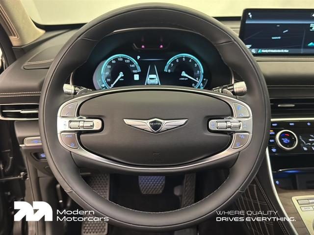Photo of 2024 Vik Black Genesis GV80