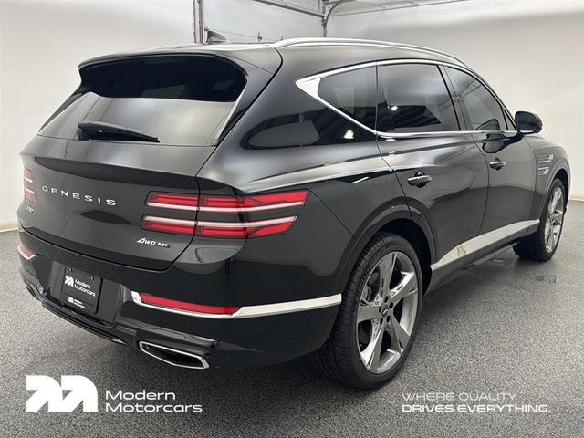 Photo of 2024 Vik Black Genesis GV80