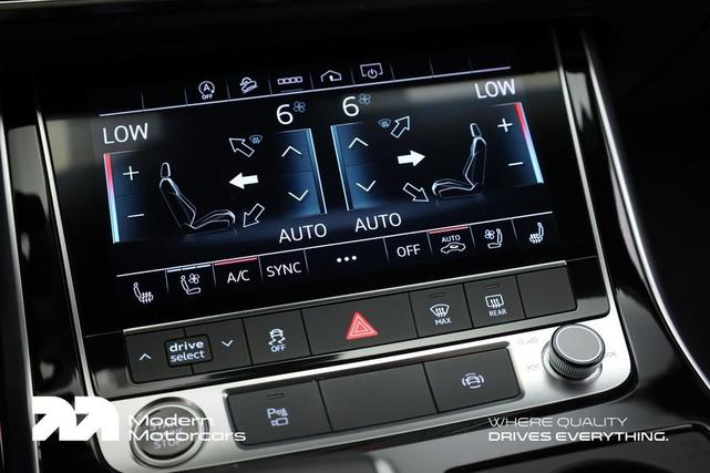 Photo of 2022 Mythos Black Metallic Audi Q7