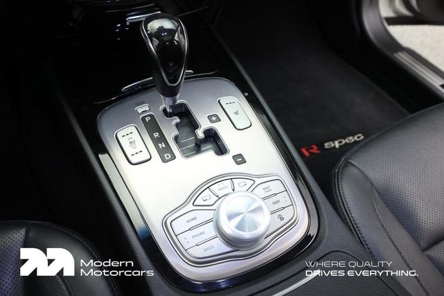 Photo of 2013 Platinum Metallic Hyundai Genesis