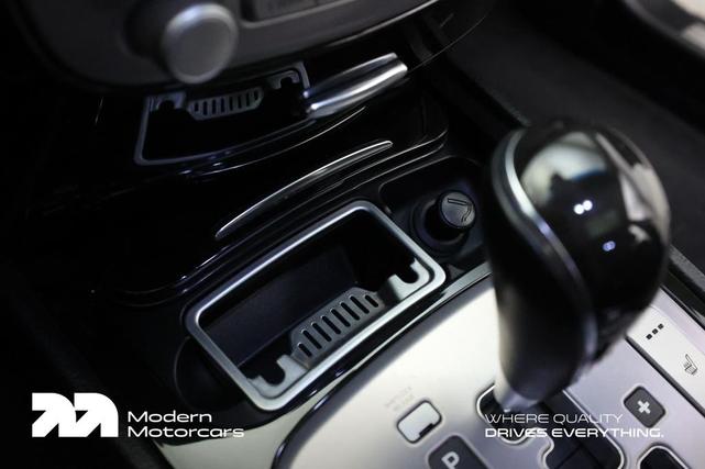 Photo of 2013 Platinum Metallic Hyundai Genesis
