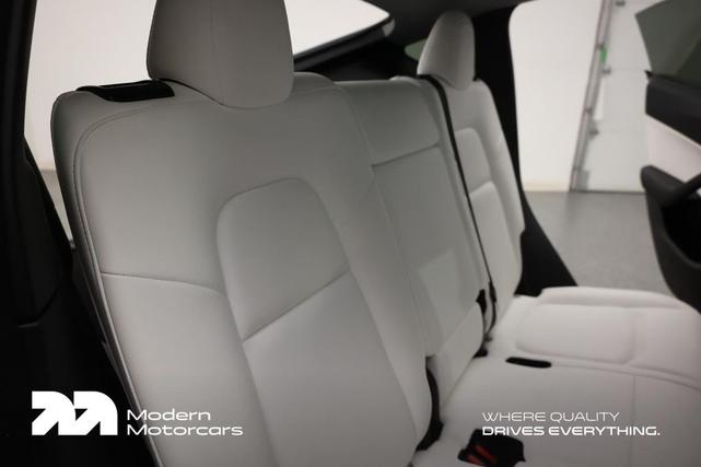Photo of 2021 Red Multi-Coat Tesla Model Y