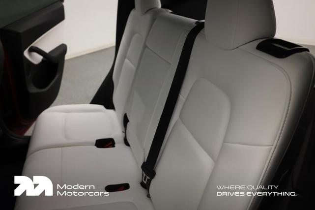 Photo of 2021 Red Multi-Coat Tesla Model Y