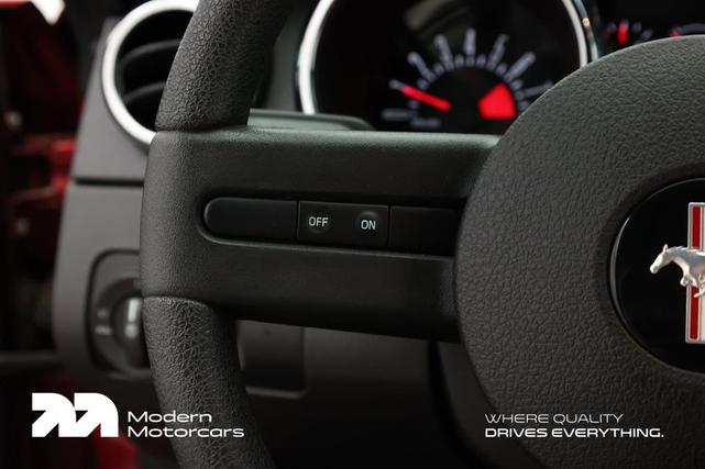 Photo of 2005 Redfire Metallic Ford Mustang