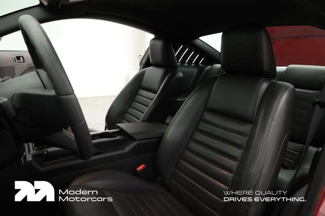 Photo of 2005 Redfire Metallic Ford Mustang