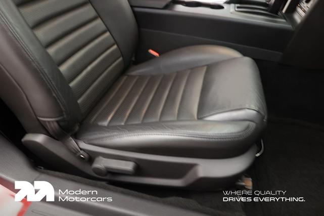 Photo of 2005 Redfire Metallic Ford Mustang