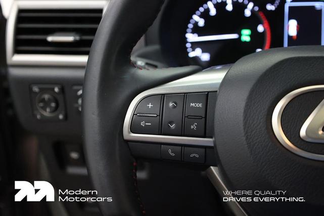 Photo of 2023 Atomic Silver Lexus GX 460