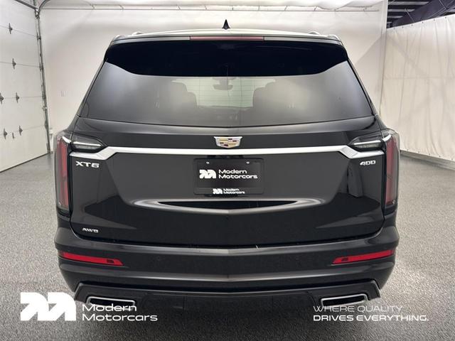 Photo of 2023 Stellar Black Metallic Cadillac XT6