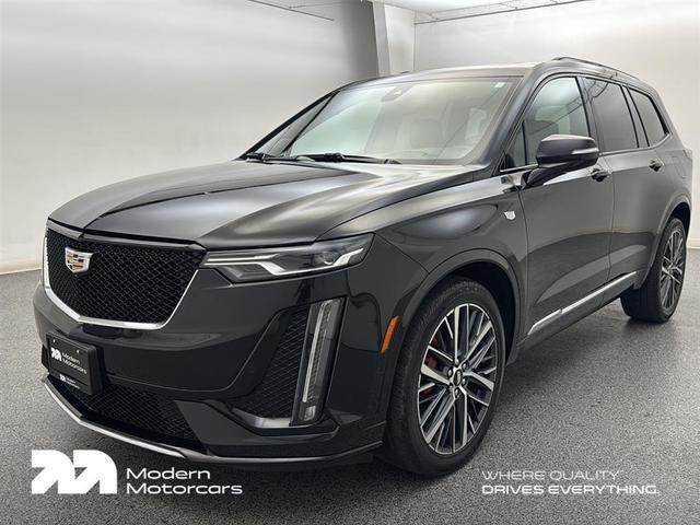 Photo of 2023 Stellar Black Metallic Cadillac XT6