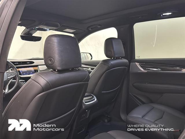 Photo of 2023 Stellar Black Metallic Cadillac XT6